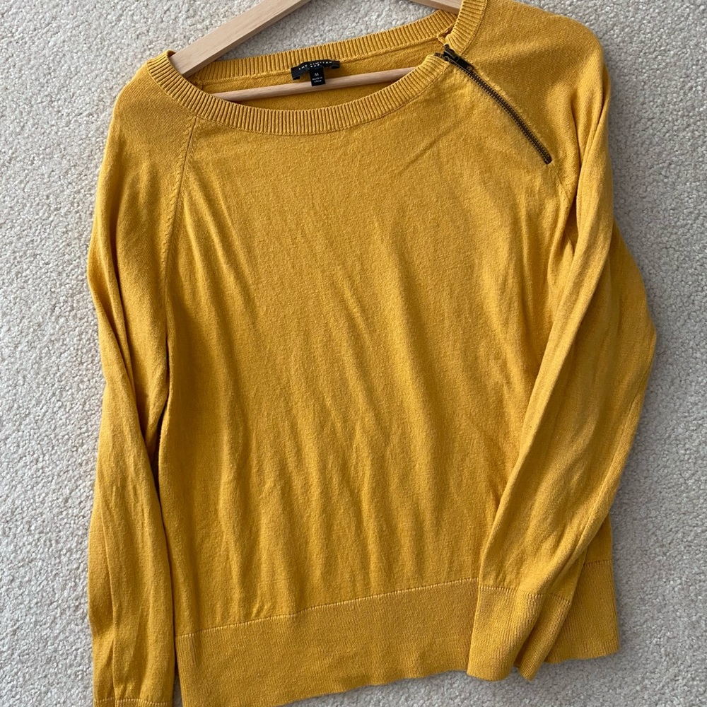 Mustard colored zip shouldered sweater